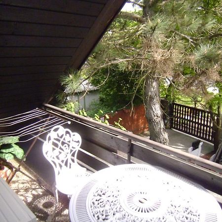 Garden Etterem Kavezo Es Panzio Tahitófalu 외부 사진
